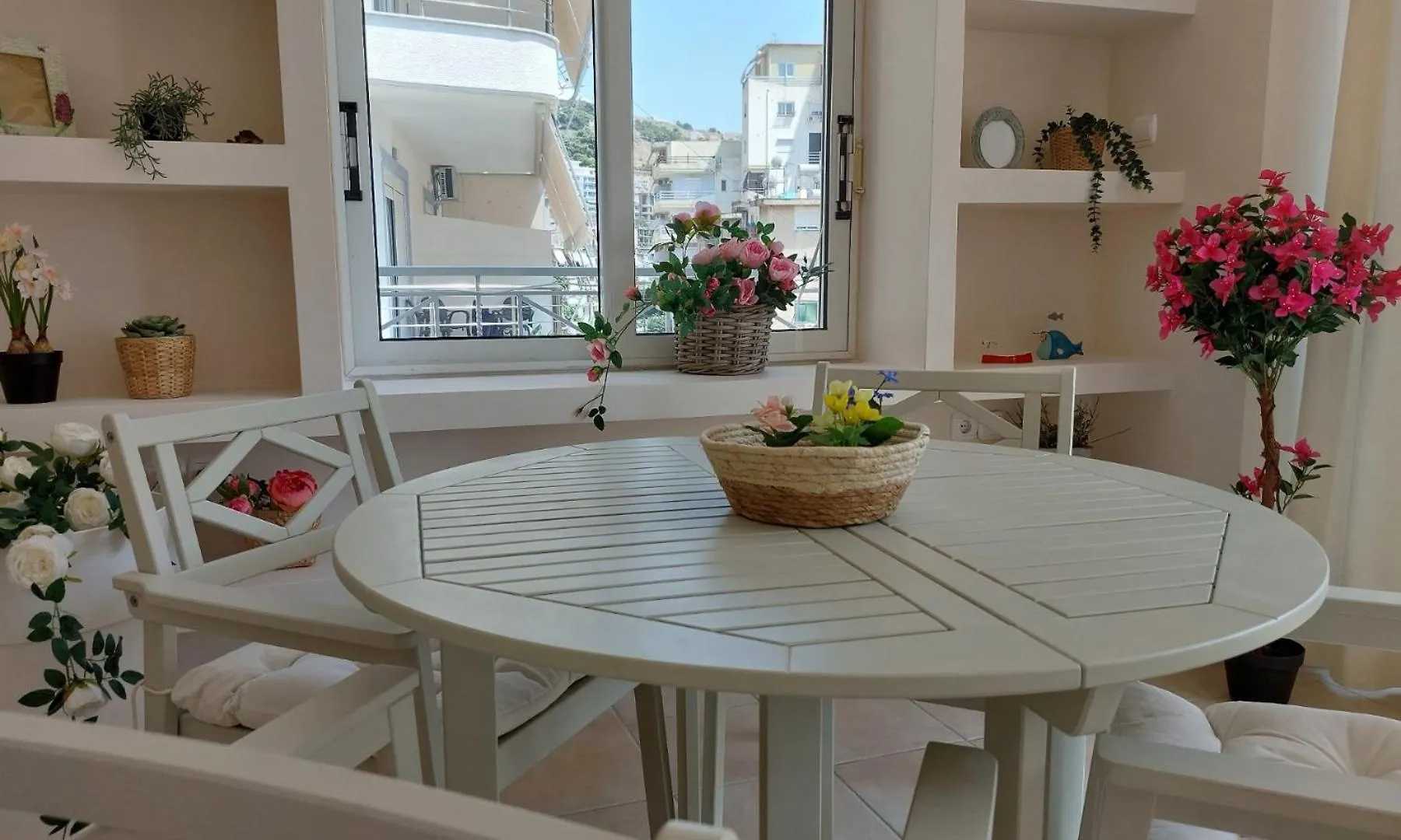 Casa Romantica Sarande Apartment